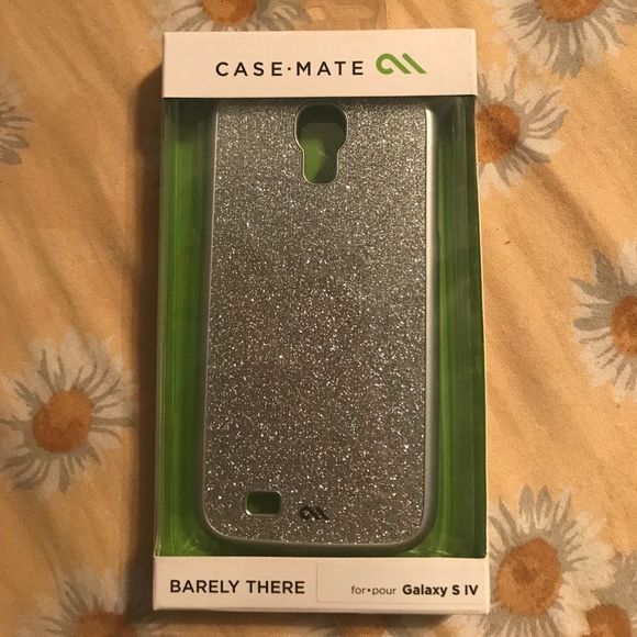 Accessories - SPARKLY GALAXY S IV PLASTIC PHONE CASE!!✨